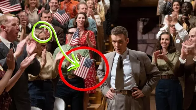 Oppenheimer’da Hayranlar Tarihsel Bir Hata Keşfetti