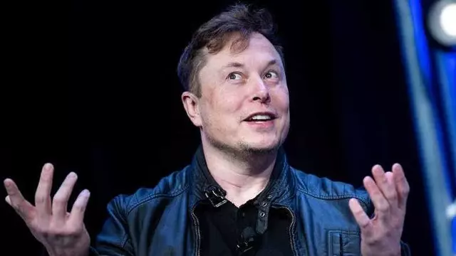 Elon Musk, İnsan Beynine Takılacak Çip Hakkında Konuştu