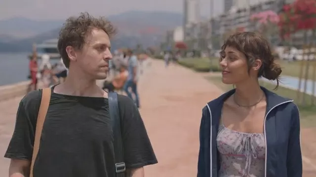 Kalbinizi Isıtacak Netflix Aşk Filmleri