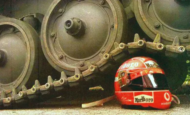 Schumacher’in Tank ile Bile Ezilemeyen Schuberth Kaskı, Nasıl Formula 1’in Kaderini Sonsuza Dek Değiştirdi?