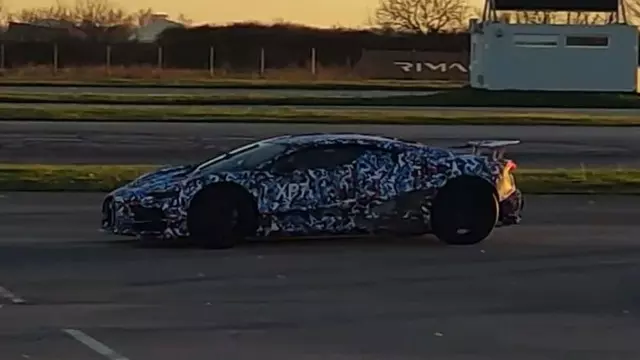 Bugatti Tourbillon, Kamuflajlar İçinde Görüntülendi!