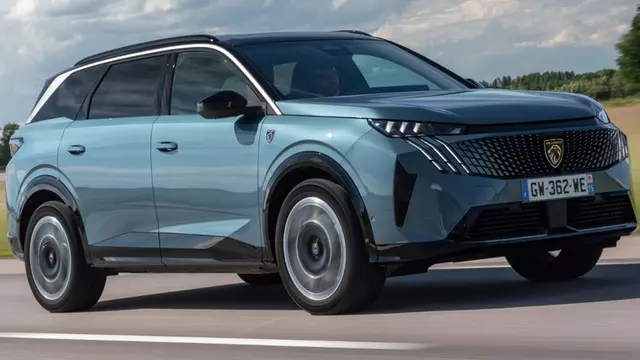 Peugeot, 5008 ve e-5008'in Ne Vakit Geleceğini Deklare etti 1 Peugeot, 5008 ve e-5008'in Ne Zaman Geleceğini Açıkladı