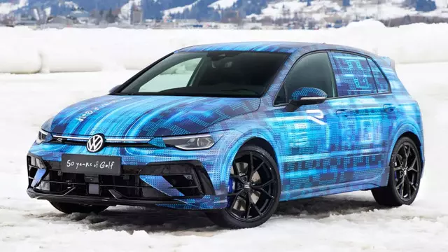 Volkswagen, Golf R Clubsport'u Tanıtmaya Hazırlanıyor