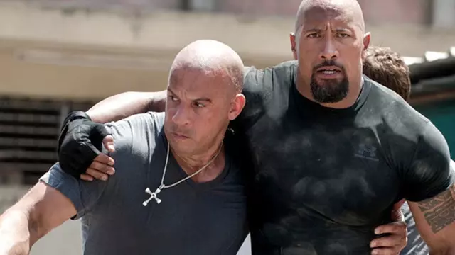 Dwayne Johnson, Vin Diesel'e Sert Çıktı
