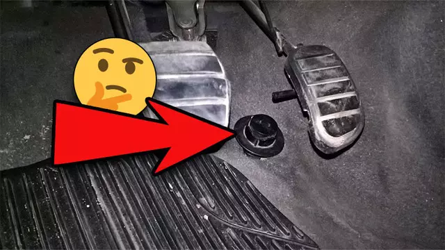 Otomatik Arabalarda Gaz Pedalı Altındaki Tuş Ne İşe Yarar?