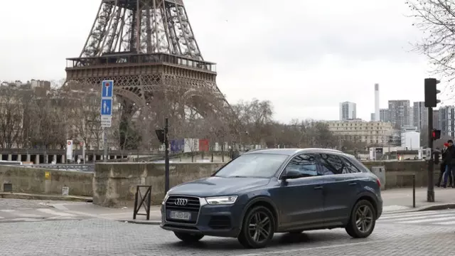 Paris'te SUV'lerden 3 Kat Fazla Otopark Ücreti Alınacak