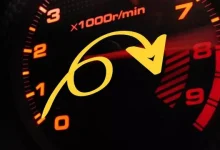 Arabaların Gösterge Panelindeki Kırmızı Çizgilerin Anlamı