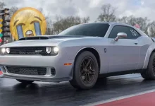 Son Dodge Challenger Banttan İndi