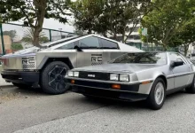 DeLorean'ın Tasarımcısı, Tesla Cybertruck'ı Övdü