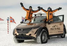 Kuzey Kutbu'ndan Güney Kutbu'na Otomobille Seyahat Edildi