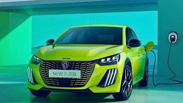 Yenilenen Peugeot E-208, 2024'te Türkiye'ye Geliyor