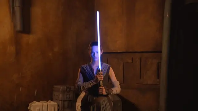 Disney, Filmlerdeki Gibi Çalışan Işın Kılıcını Gösterdi
