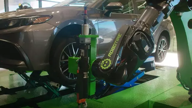 Yapay Zekâ Destekli Lastik Değiştirme Robotu: RoboTire