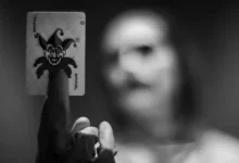 Zack Snyder, Yeni Bir Joker Görseli Paylaştı