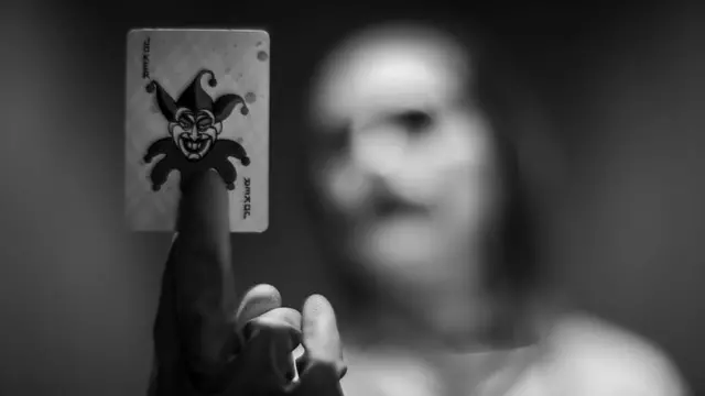 Zack Snyder, Yeni Bir Joker Görseli Paylaştı