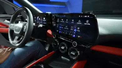 GM, Araçlarına Apple CarPlay ve Android Auto Eklemeyecek!