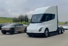 Tesla Semi ve Tesla Cybertruck, Drag Yarışında! [Video]