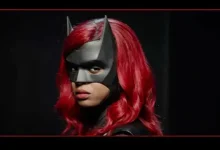 Javicia Leslie, Batwoman Kostümüyle İlk Fotoğrafını Paylaştı