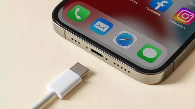 iPhone 15'lerde Powerbank ile Şarj Sorunu Yaşanıyor