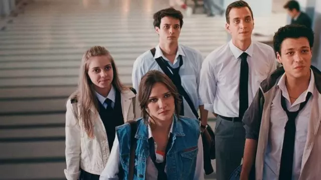 Aşk 102 Oyuncularının COVID-19 Testi Pozitif Çıktı