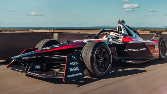 Porsche, Yeni Formula E Aracı 99X'i Tanıttı!
