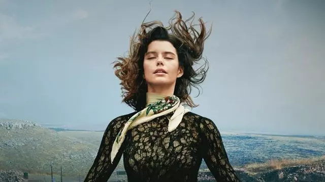 Netflix, Atiye'nin 2. Sezonundan İlk Fotoğrafları Paylaştı 1 Netflix, Atiye'nin 2. Sezonundan İlk Fotoğrafları Paylaştı