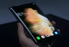 TECNO'dan Sarılabilir Ekranlı Telefon: Phantom Ultimate