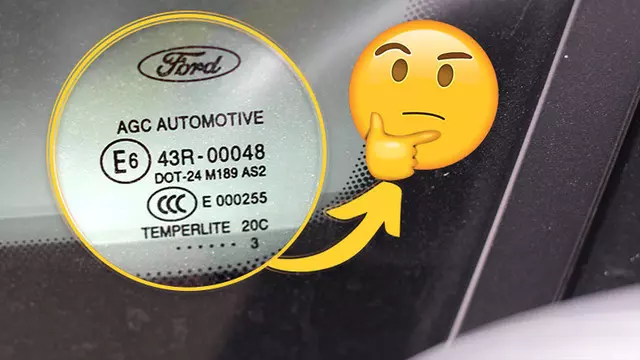 Her Otomobil Camında Bulunan Bu Kodlar Aslına bakarsak Ne İşe Yarıyor? 1 Her Araba Camında Bulunan Bu Kodlar Aslında Ne İşe Yarıyor?