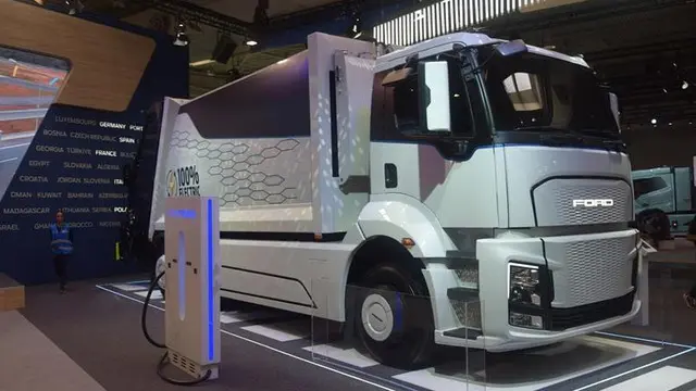 Ford Otosan, İlk Yerli ve Elektrikli Kamyonunu Tanıttı