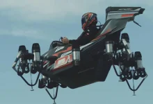 "Gerçek Dünyanın Iron Man"i, Yeni Uçan Aracını Test Etmek İçin 25 Gönüllü Arıyor