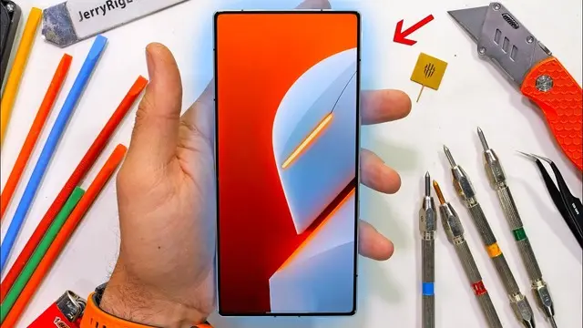 Oyuncu bilgisayarı gibi soğutma sistemi olan telefon RedMagic 11 Pro parçalarına ayrıldı