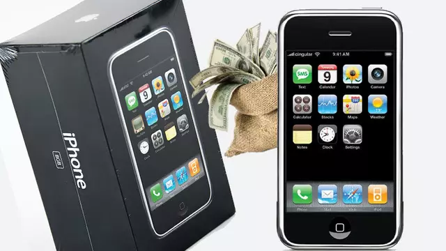 İlk iPhone Modeli, 1 Milyon TL'nin Üzerinde Fiyata Satıldı
