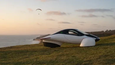 Garip Elektrikli Araba Aptera, Tesla’nın Şarjına Talip Oldu