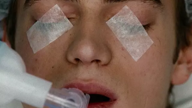 Filmlerde Gördüğümüz, Gerçekte Yanlış Olan 6 Sağlık Klişesi