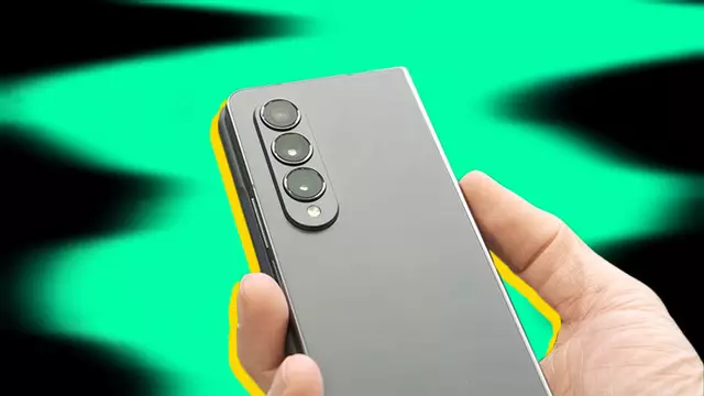 Samsung Galaxy Z Fold5, 'Tam' Katlanabilecek!