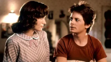 Geleceğe Dönüş Filminde Ailesi Marty McFly'ı Nasıl Tanımadı?