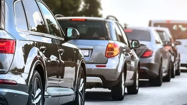 Sıfır Otomobil Satışları Düştü: İkinci El Satışları Arttı!