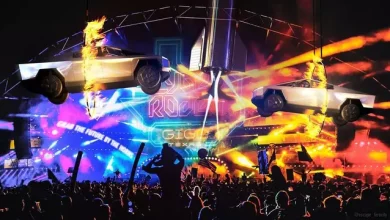 Elon Musk, "Sevgiliye Araba Kapısı Açma" Devrini Kapatıyor!