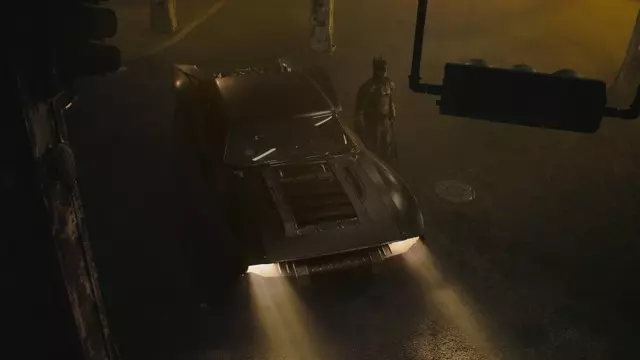 Nefes Kesici Yeni Batmobil'in Görüntüleri Paylaşıldı