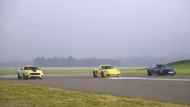 Ford Mustang Mach 1 ve Porsche Cayman GT4 ve 718 Drag Yarışı