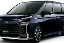 2022 Toyota Noah ve Toyota Voxy Tanıtıldı