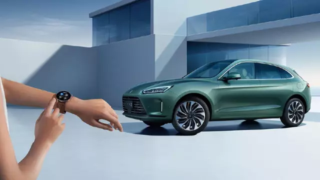 Huawei, Yeni Elektrikli Aracı Otomobili M5'i Duyurdu