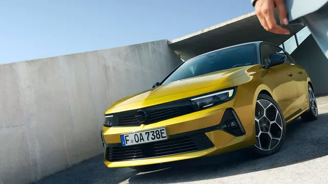 Opel Astra 2022 Dikkat Çeken Özellikleri ve Fiyat Listesi