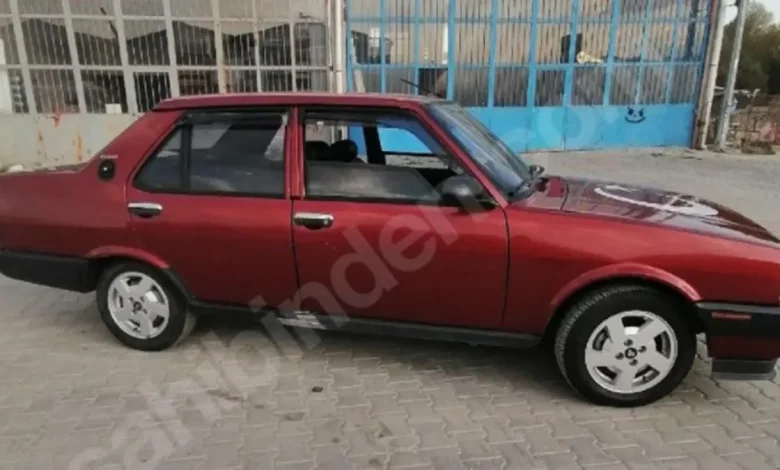 "Doğan Görünümlü Audi": A80 Motor Takılan TOFAŞ Şahin, Şaşırtıcı Fiyatla Satışa Çıkarıldı 1 "Doğan Görünümlü Audi": A80 Motor Takılan TOFAŞ Şahin, Şaşırtıcı Fiyatla Satışa Çıkarıldı