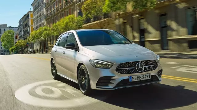 Mercedes-Benz B180 Dikkat Çeken Özellikleri ve Fiyat Sıralaması 1 Mercedes-Benz B180 Dikkat Çeken Özellikleri ve Fiyat Listesi