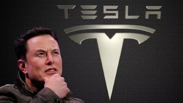 Bazı Tesla Araçlarda Bağlantı Noktasının Olmadığı Bildirildi