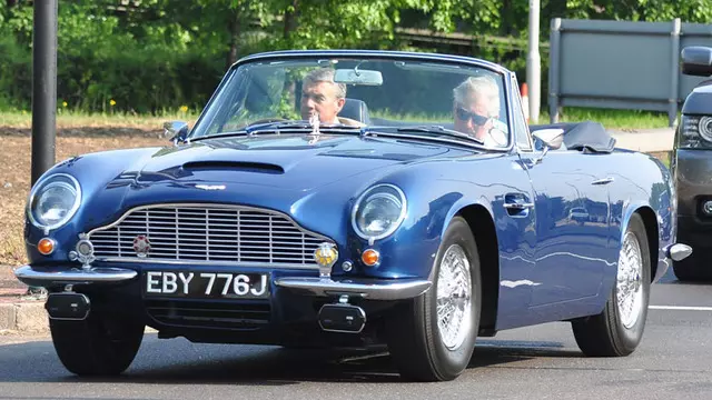 ‘Peynir ve Şarap’ ile Çalışan Hususi Vasıta 1 ‘Peynir ve Şarap’ ile Çalışan Özel Araç