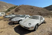 ABD'de Porsche'lerle Dolu Bir Araba Mezarlığı Bulundu