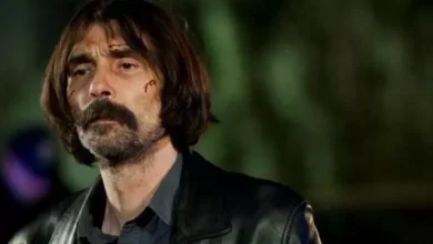 Behzat Ç.'nin Hayalet'inden Erdal Beşikçioğlu'na Sitem 15 Behzat Ç.'nin Hayalet'inden Erdal Beşikçioğlu'na Sitem