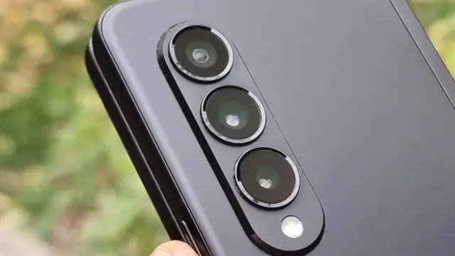 Samsung Galaxy Z Fold 4'ün Kamera Özellikleri Sızdırıldı